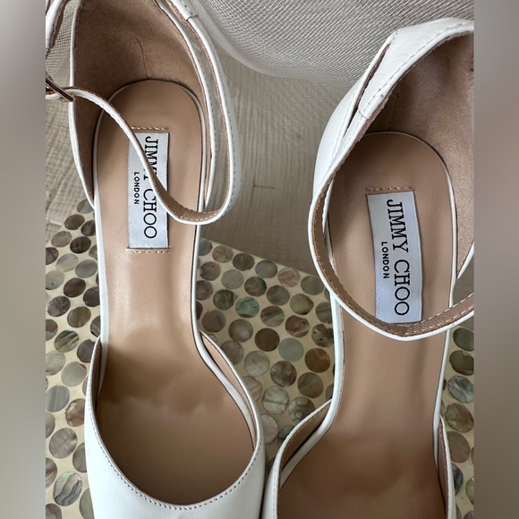 Jimmy Choo Bow Heel - Picture 2 of 16